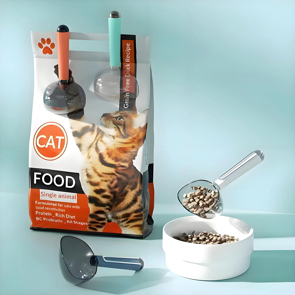Pet Food Measuring Scoop with Clip